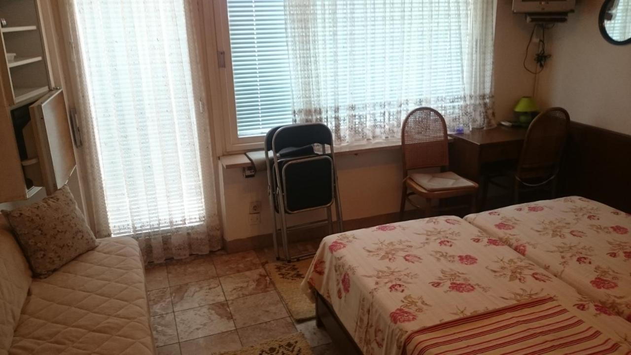 Bed And Breakfast Rib Brela Εξωτερικό φωτογραφία